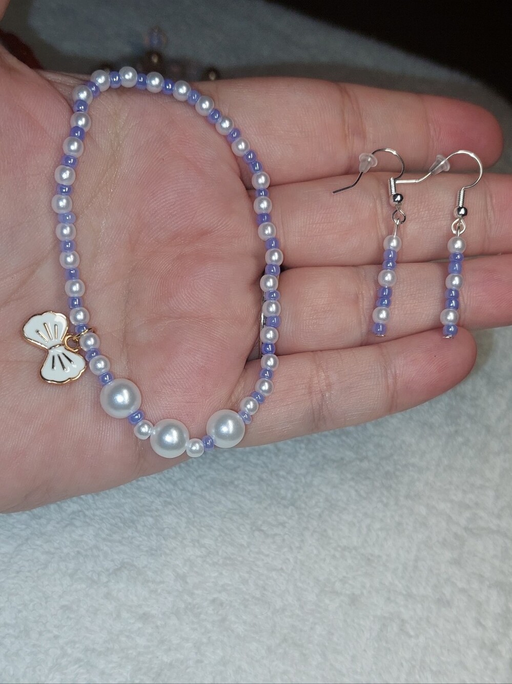 Delicate Purple Pearl Bead Bracelet & Earrings Set With White Bow